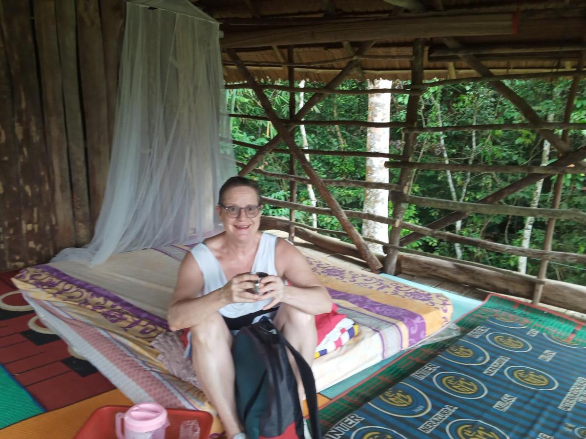 Orangutantreksumatra & Lovely Jungle Lodge Only Book If You Are Treking With Us Bukit Lawang Kültér fotó
