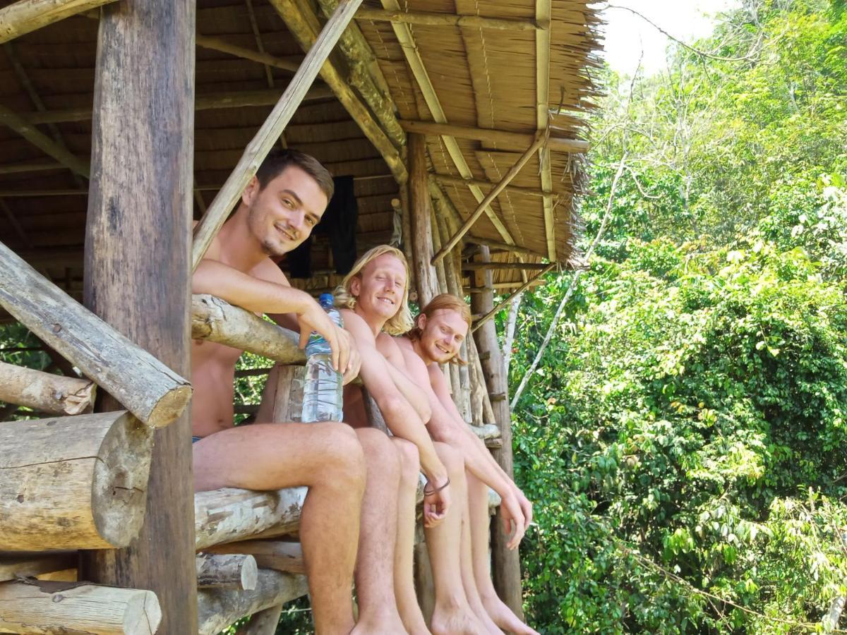 Orangutantreksumatra & Lovely Jungle Lodge Only Book If You Are Treking With Us Bukit Lawang Kültér fotó