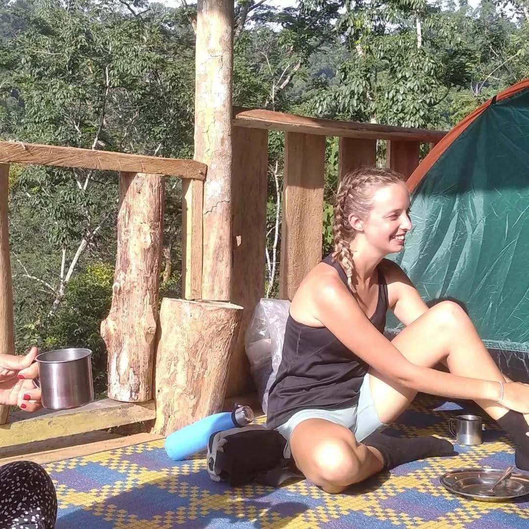 Orangutantreksumatra & Lovely Jungle Lodge Only Book If You Are Treking With Us Bukit Lawang Kültér fotó